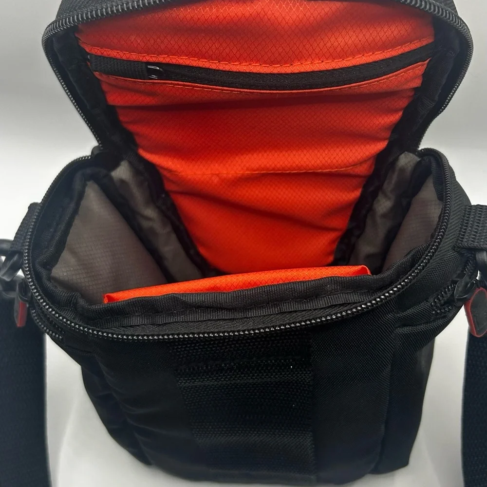 Case Logic Camera Bag Black Padded With Shoulder Strap